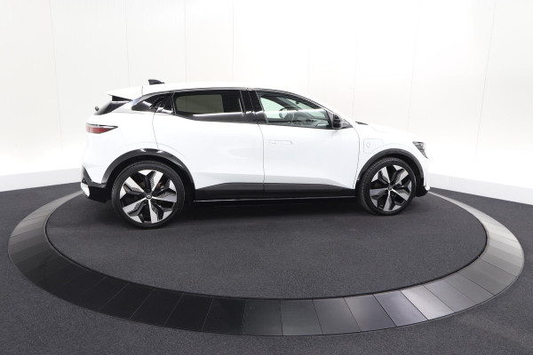 Renault Mégane E-Tech EV40 Boost Charge Techno | Camera | Dodehoekdetectie | Adaptieve Cruise Control | SOH = 92.8%