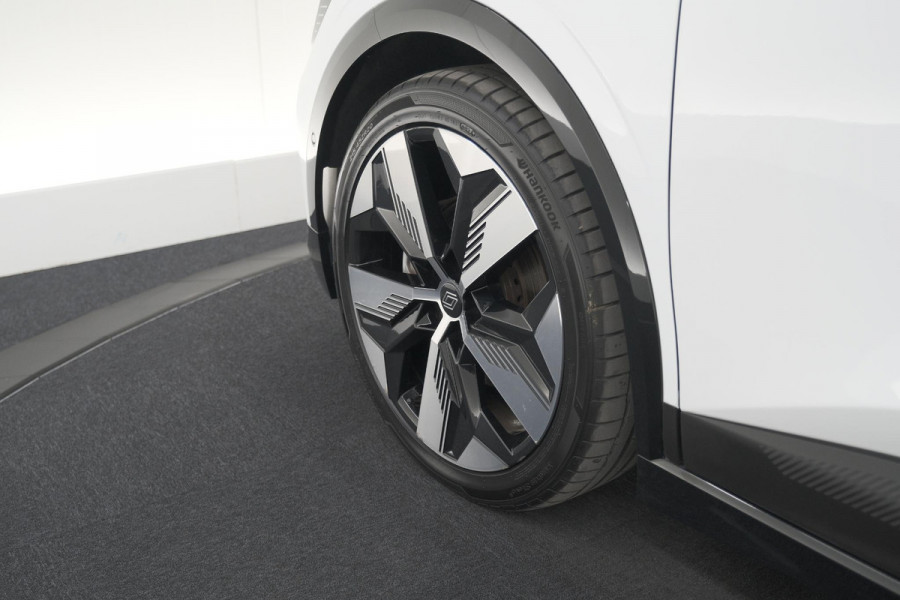 Renault Mégane E-Tech EV40 Boost Charge Techno | Camera | Dodehoekdetectie | Adaptieve Cruise Control | SOH = 92.8%