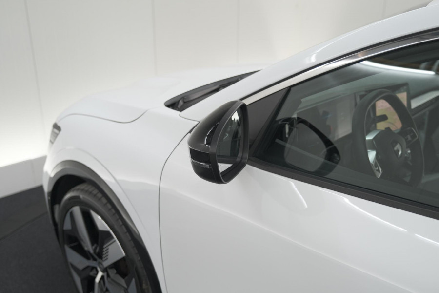 Renault Mégane E-Tech EV40 Boost Charge Techno | Camera | Dodehoekdetectie | Adaptieve Cruise Control | SOH = 92.8%