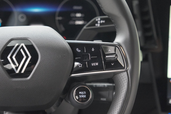 Renault Mégane E-Tech EV40 Boost Charge Techno | Camera | Dodehoekdetectie | Adaptieve Cruise Control | SOH = 92.8%
