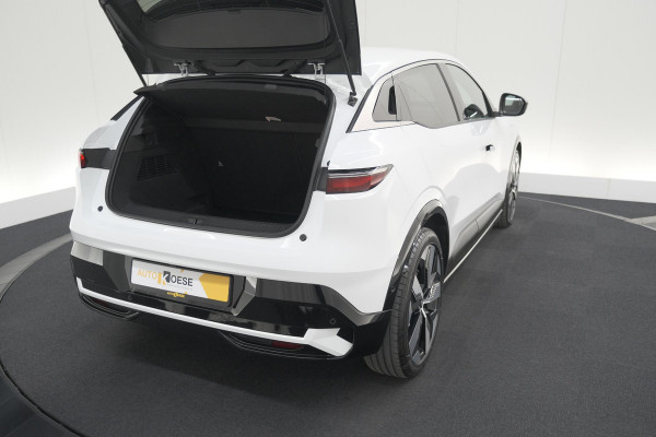 Renault Mégane E-Tech EV40 Boost Charge Techno | Camera | Dodehoekdetectie | Adaptieve Cruise Control | SOH = 92.8%