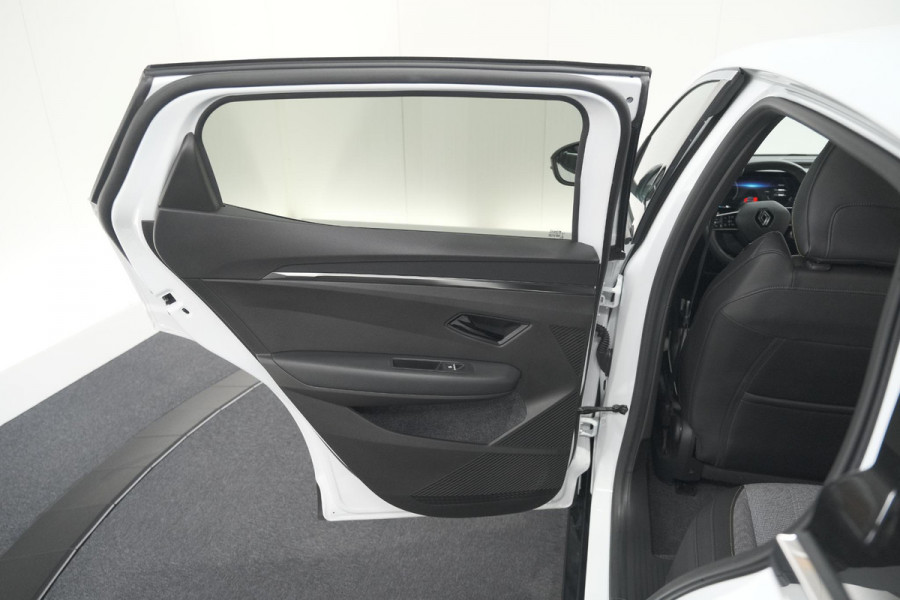 Renault Mégane E-Tech EV40 Boost Charge Techno | Camera | Dodehoekdetectie | Adaptieve Cruise Control | SOH = 92.8%