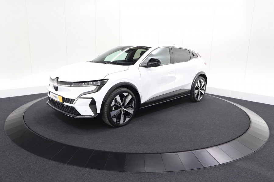 Renault Mégane E-Tech EV40 Boost Charge Techno | Camera | Dodehoekdetectie | Adaptieve Cruise Control | SOH = 92.8%