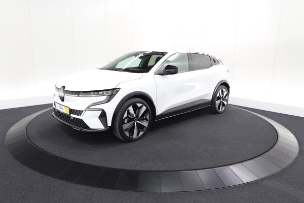 Renault Mégane E-Tech EV40 Boost Charge Techno | Camera | Dodehoekdetectie | Adaptieve Cruise Control | SOH = 92.8%