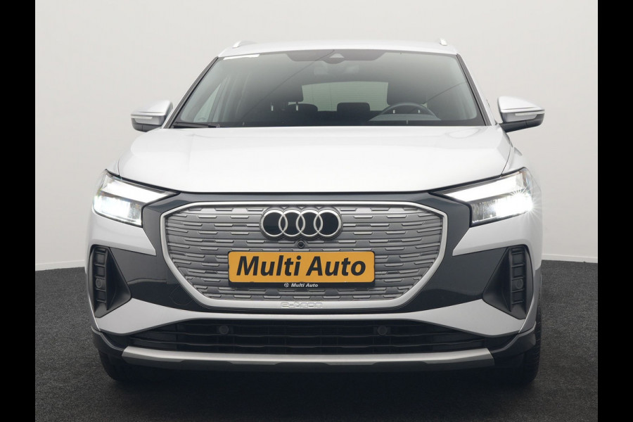 Audi Q4 e-tron 50 quattro Advanced edition 77 kWh 300pk Dealer O.H. | Apple Carplay | Voorstoelen Verwarmd | Navigatie Plus | 19"L.M | LED | Cruise Control | DAB | Virtual |