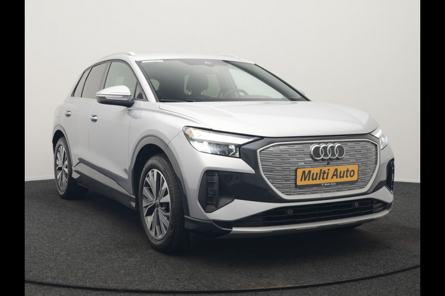 Audi Q4 e-tron 50 quattro Advanced edition 77 kWh 300pk Dealer O.H. | Apple Carplay | Voorstoelen Verwarmd | Navigatie Plus | 19"L.M | LED | Cruise Control | DAB | Virtual |