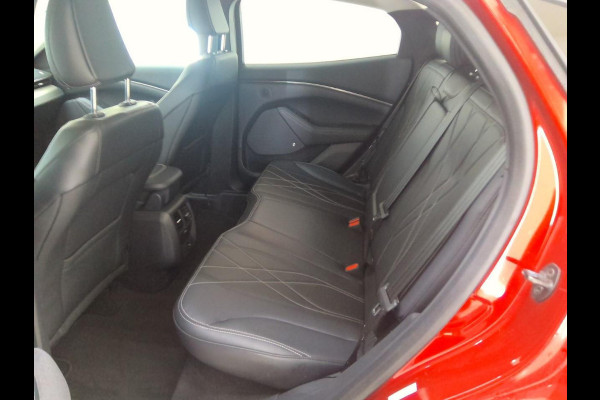 Ford Mustang Mach-E Extended RWD 98 kWh | 32.000 KM | SOH 96,5 % | Technology Pack | WORDT VERWACHT!
