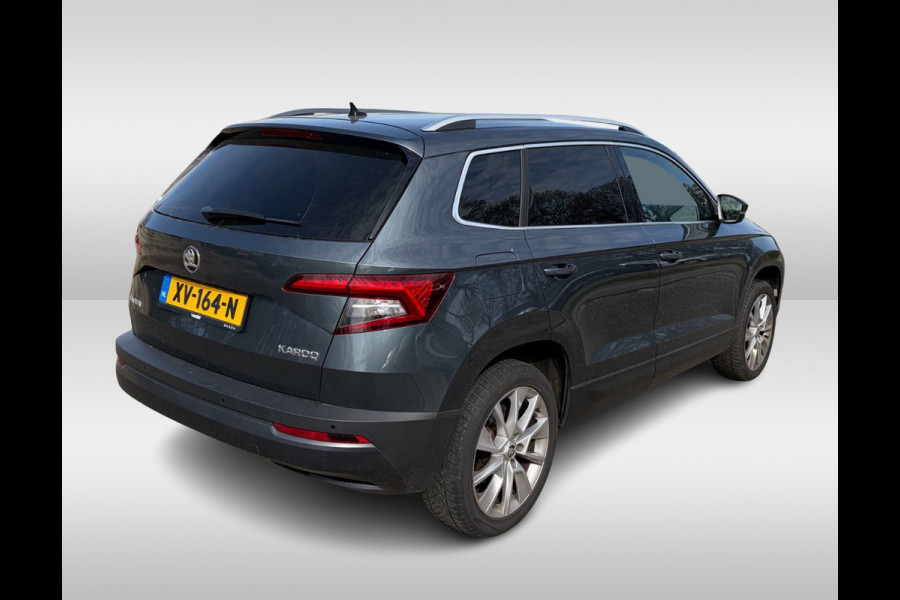 Škoda Karoq 1.5 TSI ACT Style Business / Trekhaak / Camera / Keyless / CarPlay / 18'' / Canton Audio / DAB / Stoelverwarming / Cruise Control Adaptief