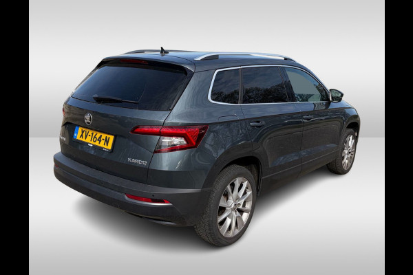 Škoda Karoq 1.5 TSI ACT Style Business / Trekhaak / Camera / Keyless / CarPlay / 18'' / Canton Audio / DAB / Stoelverwarming / Cruise Control Adaptief