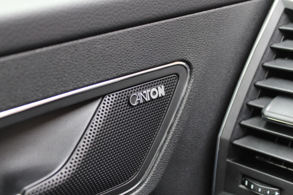 Škoda Karoq 1.5 TSI ACT Style Business / Trekhaak / Camera / Keyless / CarPlay / 18'' / Canton Audio / DAB / Stoelverwarming / Cruise Control Adaptief