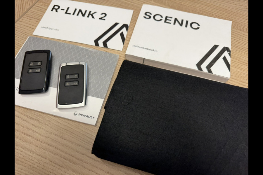 Renault Grand Scénic 1.3 TCe 7 Persoons Automaat Clima Cruise Camera Pdc Carplay Navigatie Allseason