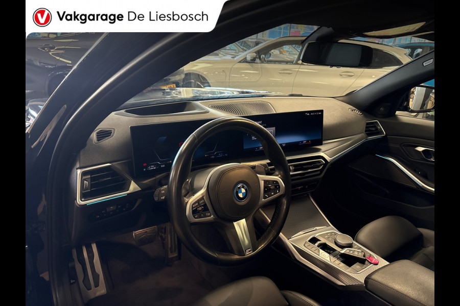 BMW 3-serie 320e M-pakket/pano/leer/head up/harman kardon/orig ned/eerste eigenaar