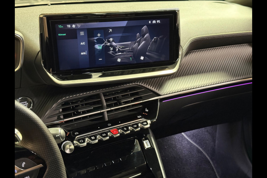 Peugeot 2008 1.2 PureTech 130 GT | Sfeerverlichting | Camera | Stoelverwarming | Carplay