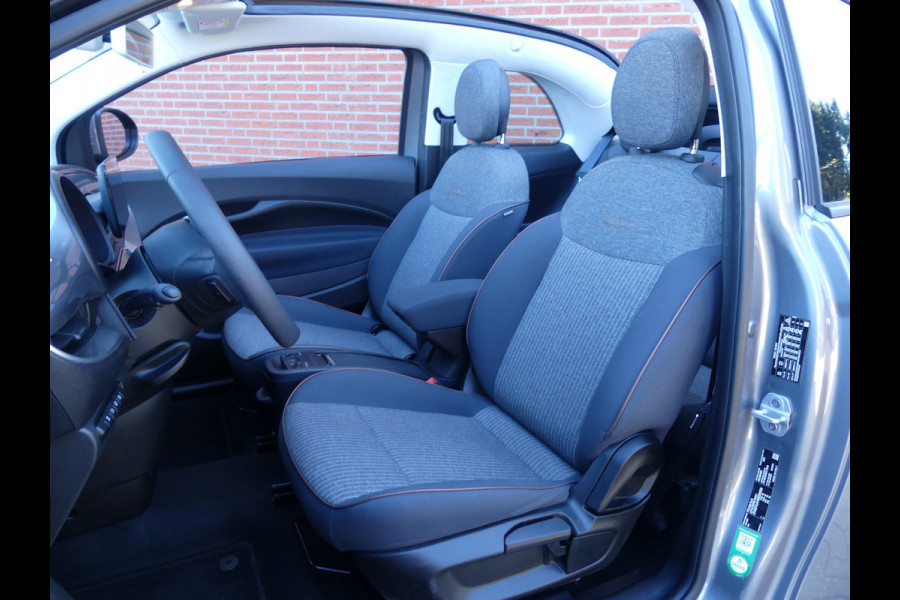 Fiat 500C RED 42 kWh Cabriolet Navigatie/Camera