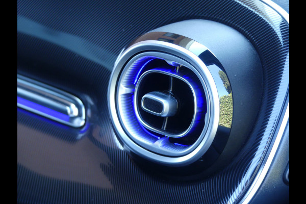 Mercedes-Benz Eqv 300 L2 90kWh AMG Dubbel Cabine Luchtvering/Panoramadak/Burmester