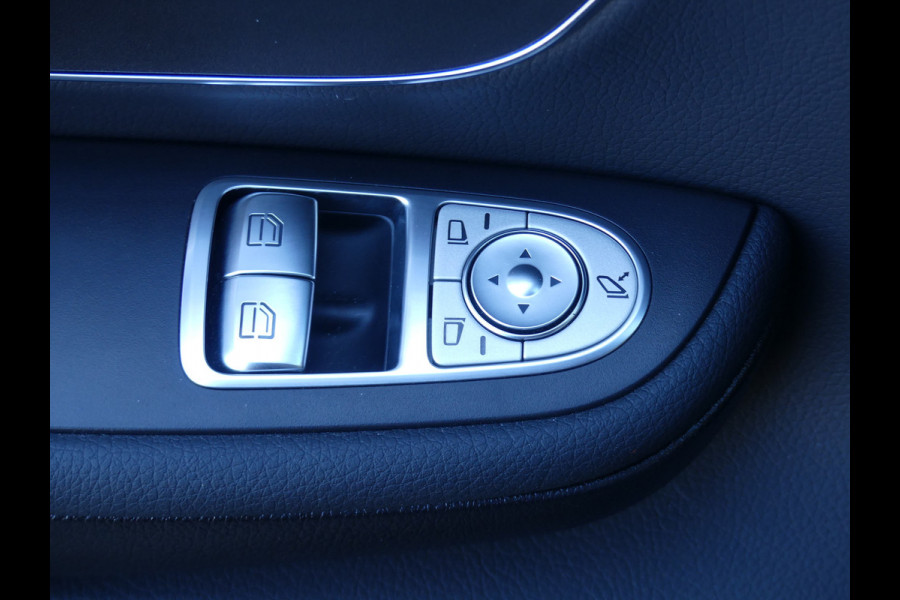 Mercedes-Benz Eqv 300 L2 90kWh AMG Dubbel Cabine Luchtvering/Panoramadak/Burmester