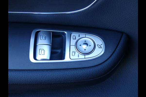 Mercedes-Benz Eqv 300 L2 90kWh AMG Dubbel Cabine Luchtvering/Panoramadak/Burmester