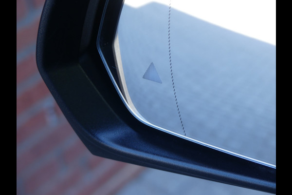 Mercedes-Benz Eqv 300 L2 90kWh AMG Dubbel Cabine Luchtvering/Panoramadak/Burmester