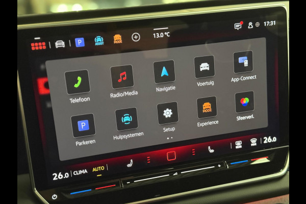 Volkswagen Tiguan 1.5 eTSI R-Line Edition |Pano |Keyless | 360 Camera | Massage | Sfeerverlichting