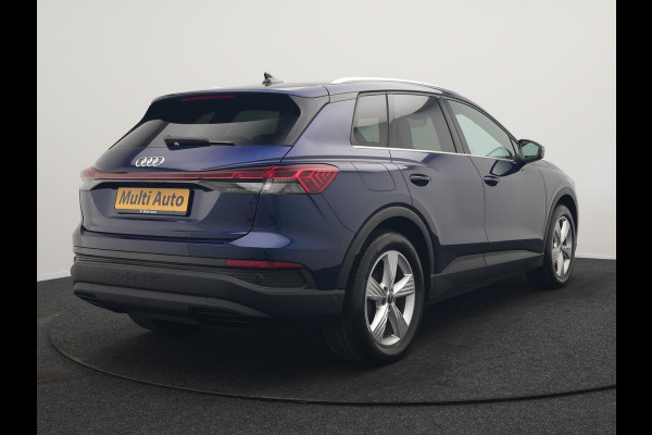 Audi Q4 e-tron 40 Advanced edition 77 kWh 204pk Dealer O.H. | S-Line Interieur | Trekhaak Af Fabriek | Adaptive Cruise | Camera | Blis | Sportstoelen Verwarmd | Apple Carplay | Navigatie | DAB |
