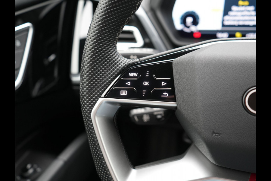 Audi Q4 e-tron 40 Advanced edition 77 kWh 204pk Dealer O.H. | S-Line Interieur | Trekhaak Af Fabriek | Adaptive Cruise | Camera | Blis | Sportstoelen Verwarmd | Apple Carplay | Navigatie | DAB |