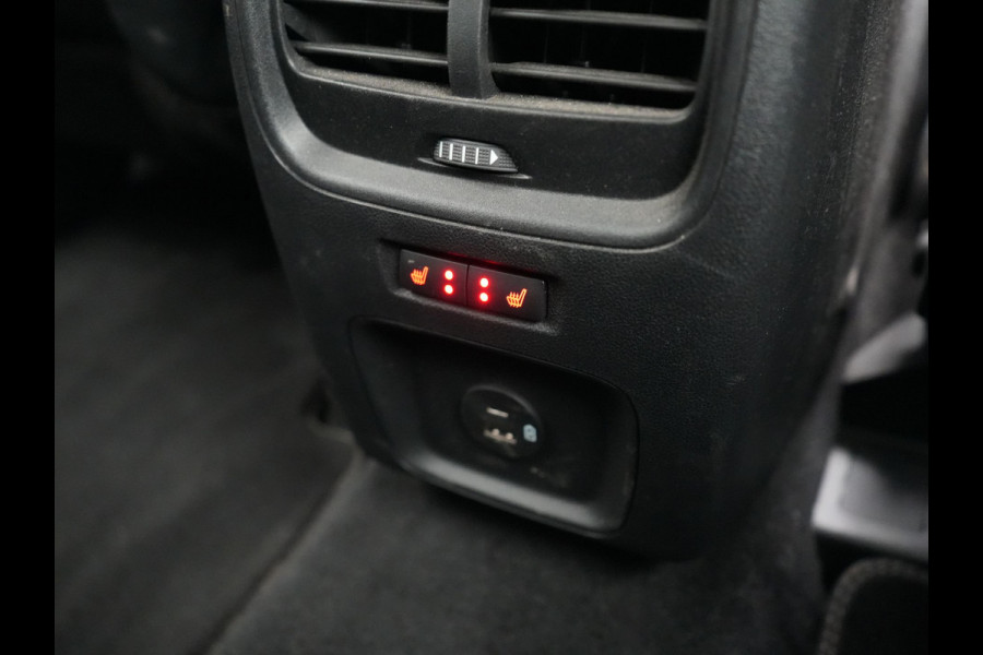 Ford Kuga 2.5 Vignale PHEV 225pk Dealer O.H. | Trekhaak Af Fabriek | Adaptive Cruise | Head Up | 360 Camera | Bang & Olufsen | Lederen Sportstoelen Memory & Verwarmd | Keyless | Blis | Stuur Verwarmd | Apple Carplay | Navigatie | DAB |  Plug In Hybrid |