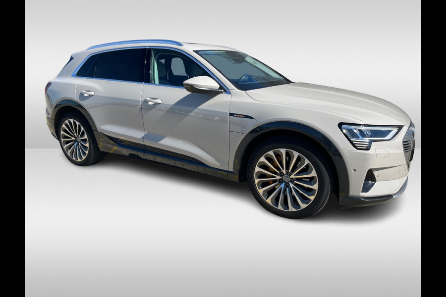 Audi e-tron e-tron 55 quattro advanced Pro Line Plus 95 kWh / Full option! / Trekhaak / Panoramadak / 360Camera / Head-up / B&O / Keyless / 21'' / Softclose / Stoelmassage / Luxe Leder / Nachtzicht / DAB / ACC