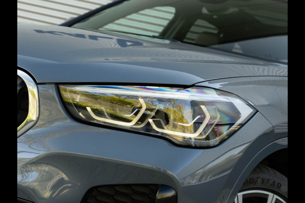 BMW X1 sDrive20i M-Sport - Pano - Trekhaak - Memoryzetel - Camera - Harman Kardon
