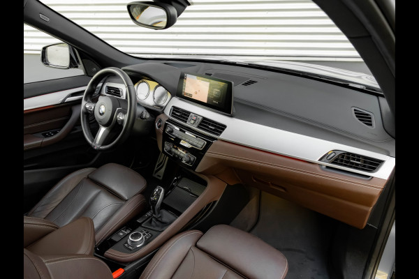 BMW X1 sDrive20i M-Sport - Pano - Trekhaak - Memoryzetel - Camera - Harman Kardon