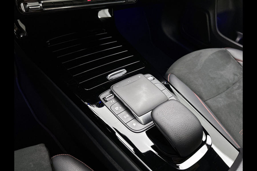 Mercedes-Benz CLA-Klasse 250 e Premium Inclusief 24 maanden Mercedes-Benz Certified garantie voor Europa.