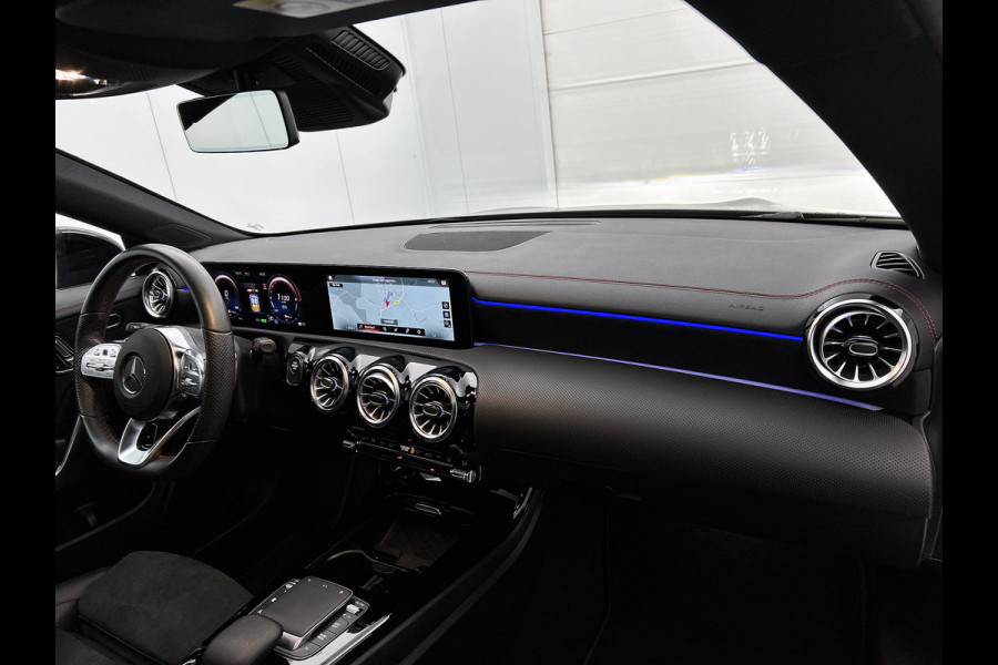Mercedes-Benz CLA-Klasse 250 e Premium Inclusief 24 maanden Mercedes-Benz Certified garantie voor Europa.