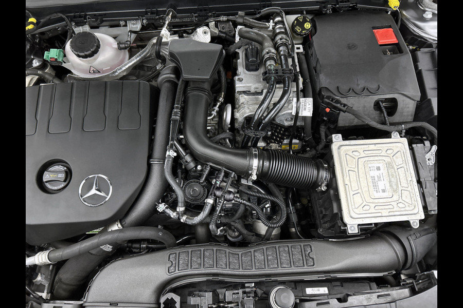 Mercedes-Benz CLA-Klasse 250 e Premium Inclusief 24 maanden Mercedes-Benz Certified garantie voor Europa.