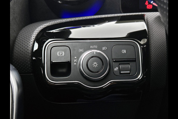 Mercedes-Benz CLA-Klasse 250 e Premium Inclusief 24 maanden Mercedes-Benz Certified garantie voor Europa.