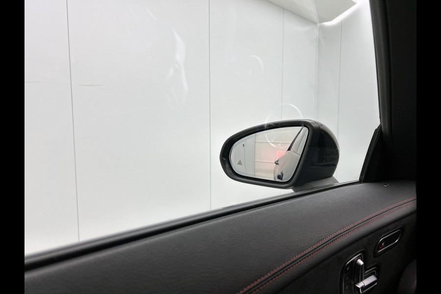 Mercedes-Benz CLA-Klasse 250 e Premium Inclusief 24 maanden Mercedes-Benz Certified garantie voor Europa.