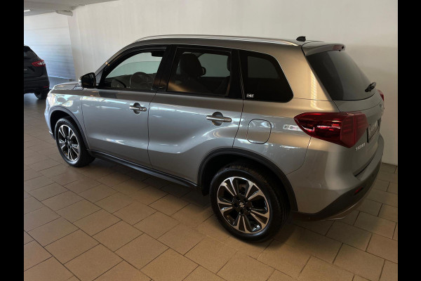 Suzuki Vitara 1.4 Boosterjet Style Smart Hybrid AIRCO CLIMA NAVI CRUISE BLUETOOTH ELEK RAMEN VELGEN STOELVERW TREKHAAK NIEUWSTAAT