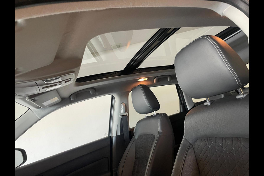 Suzuki Vitara 1.4 Boosterjet Style Smart Hybrid AIRCO CLIMA NAVI CRUISE BLUETOOTH ELEK RAMEN VELGEN STOELVERW TREKHAAK NIEUWSTAAT