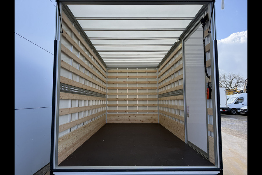 Maxus eDeliver 9 65kWh *Direct beschikbaar* NIEUW DHollandia Laadklep 172km WLTP 204PK 80kW Snelladen Carplay Adaptieve Cruise Control LED Airco Koffer Bakwagen Meubelbak