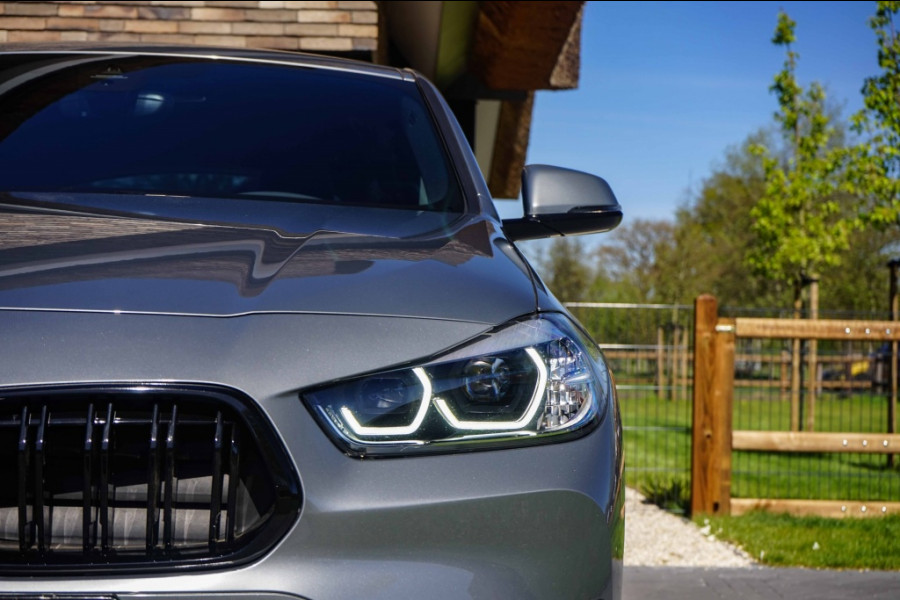 BMW X2 sDrive 18i M-Sport shadow-line 136PK