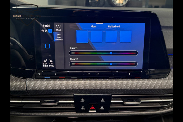 Volkswagen Golf 2.0 TSI R 4Motion PANO| ACC| CAMERA