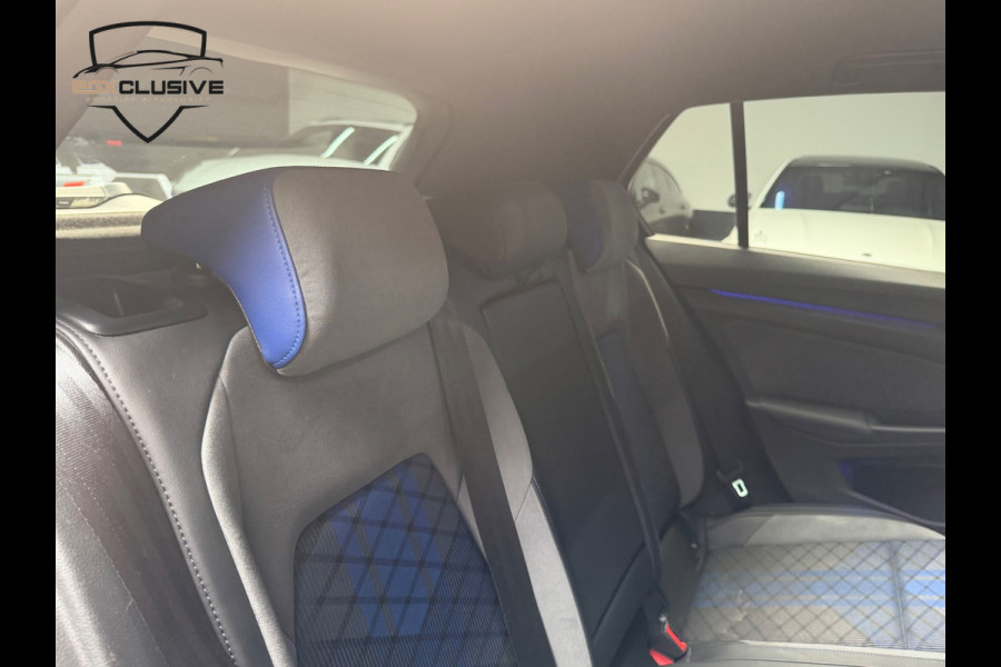 Volkswagen Golf 2.0 TSI R 4Motion PANO| ACC| CAMERA