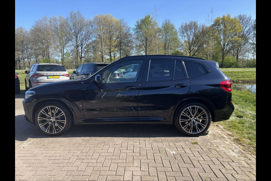BMW X3 xDrive30e M Sport Plug-in Hybrid 292pk | VOL! | Panormamadak | Adaptive cruise | Trekhaak | M-pakket | Sportstoelen | 21 inch | Head-up Display | Memory seats | Harman Kardon | 360 graden camera | Keyless | Stoelverwarming | Adaptief deming systeem | Draadloos opladen