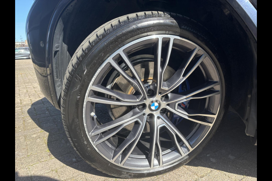 BMW X3 xDrive30e M Sport Plug-in Hybrid 292pk | VOL! | Panormamadak | Adaptive cruise | Trekhaak | M-pakket | Sportstoelen | 21 inch | Head-up Display | Memory seats | Harman Kardon | 360 graden camera | Keyless | Stoelverwarming | Adaptief deming systeem | Draadloos opladen
