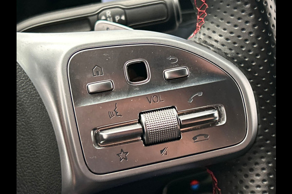 Mercedes-Benz EQA 250 Business Solution AMG 67 kWh | Origineel Nederlands | 1e Eigenaar | Navigatie | Leder/Alcantara | Camera |