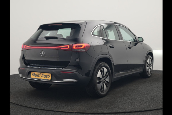 Mercedes-Benz EQA 250+ Business Line 71 kWh LONG RANGE 191pk Dealer O.H. | MBUX Widescreen Navi | Camera | Sfeerverlichting | 18"L.M | Sportstoelen Verwarmd | Apple Carplay | Cruise Control | Navigatie | DAB |