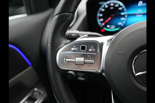 Mercedes-Benz EQA 250+ Business Line 71 kWh LONG RANGE 191pk Dealer O.H. | MBUX Widescreen Navi | Camera | Sfeerverlichting | 18"L.M | Sportstoelen Verwarmd | Apple Carplay | Cruise Control | Navigatie | DAB |