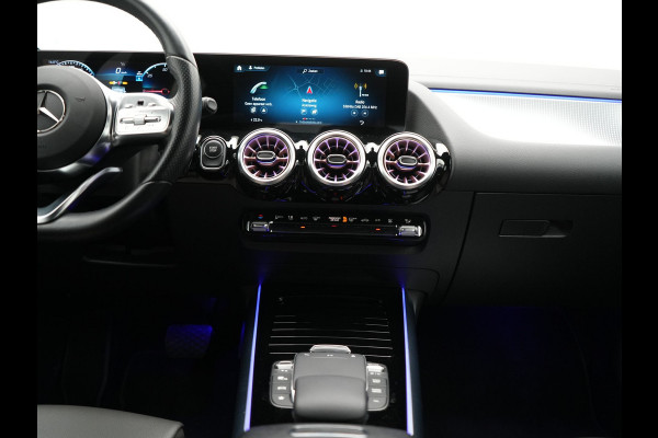 Mercedes-Benz EQA 250+ Business Line 71 kWh LONG RANGE 191pk Dealer O.H. | MBUX Widescreen Navi | Camera | Sfeerverlichting | 18"L.M | Sportstoelen Verwarmd | Apple Carplay | Cruise Control | Navigatie | DAB |