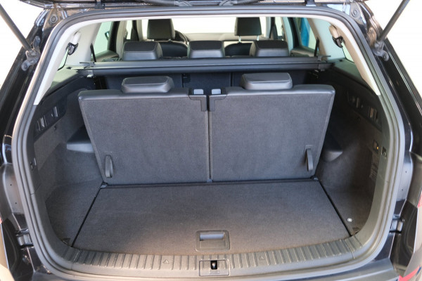Škoda Kodiaq 1.5 TSI Business Edition 7p. - N.A.P. Airco, Cruise, Carplay, PDC, Navi, Camera, Trekhaak.
