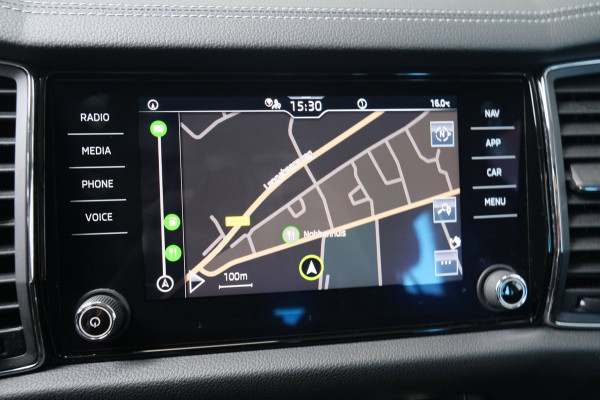 Škoda Kodiaq 1.5 TSI Business Edition 7p. - N.A.P. Airco, Cruise, Carplay, PDC, Navi, Camera, Trekhaak.