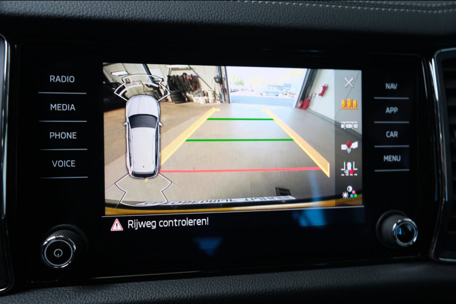 Škoda Kodiaq 1.5 TSI Business Edition 7p. - N.A.P. Airco, Cruise, Carplay, PDC, Navi, Camera, Trekhaak.