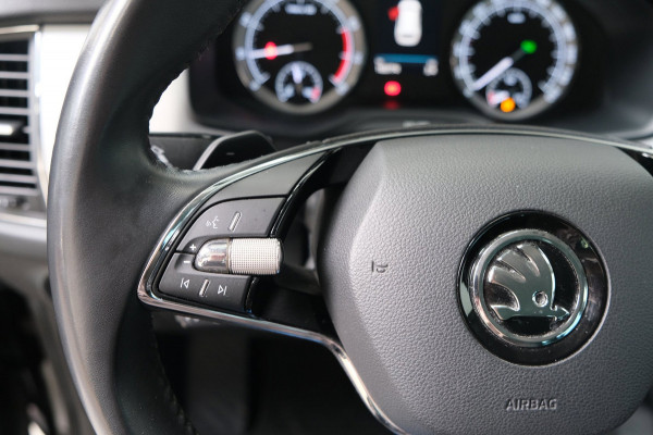 Škoda Kodiaq 1.5 TSI Business Edition 7p. - N.A.P. Airco, Cruise, Carplay, PDC, Navi, Camera, Trekhaak.